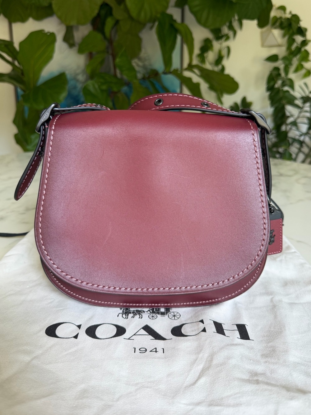 Coach 1941 Saddle 23 Glovetanned Leather Crossbody Shoulder Bag 55036 Bordeaux